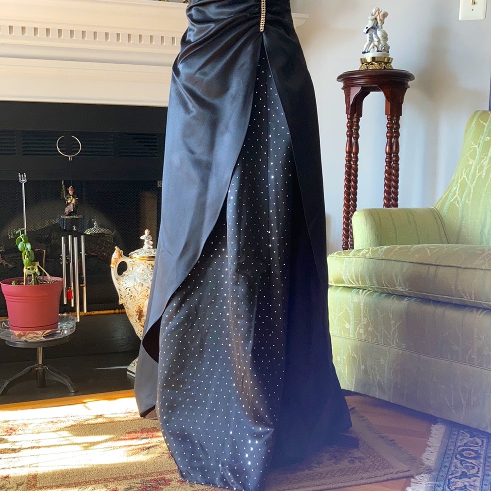 Blonde Nites long black satin strapless gown. - Picture 4 of 8